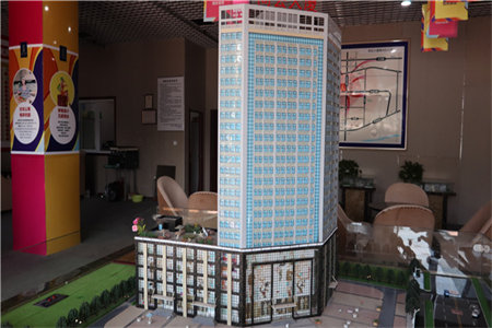 城西紫荆华庭3室2厅1卫79.8万120m2出售